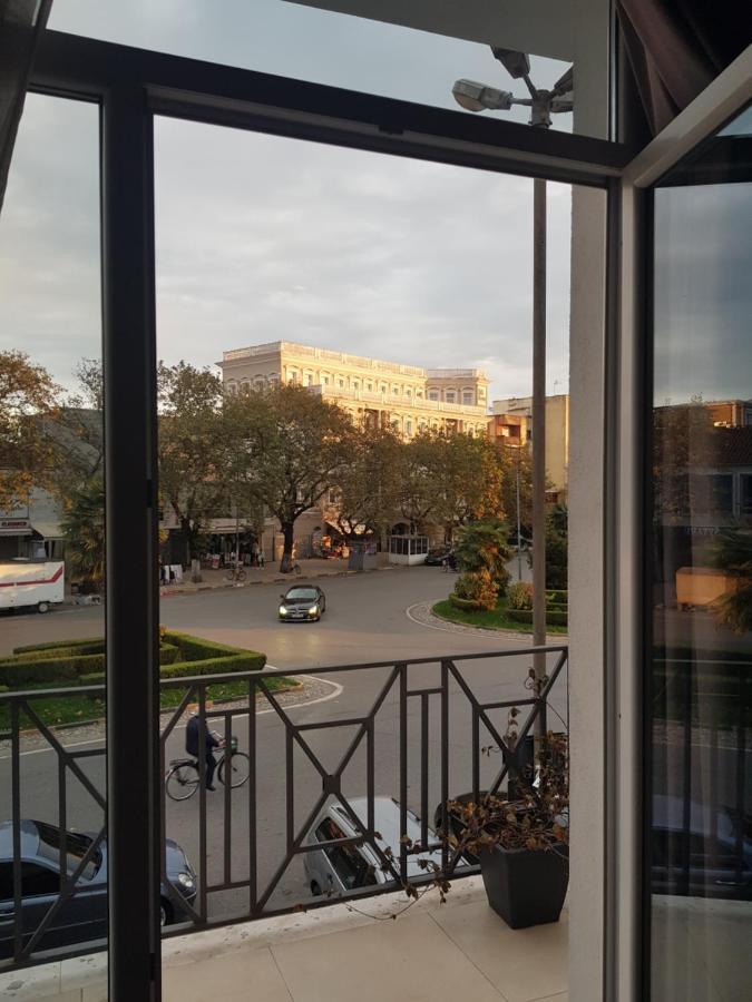 Amo'S Hotel Шкодер Экстерьер фото