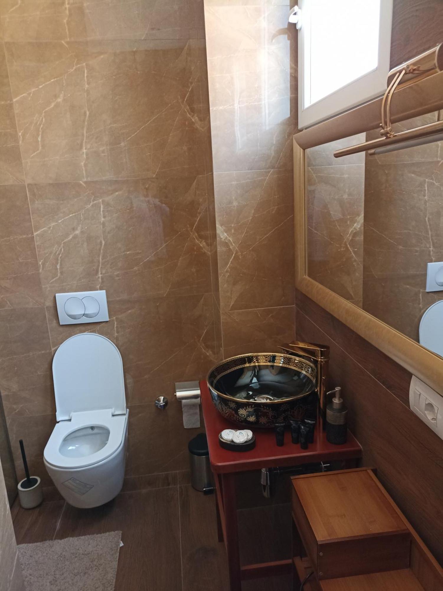 Amo'S Hotel Шкодер Экстерьер фото