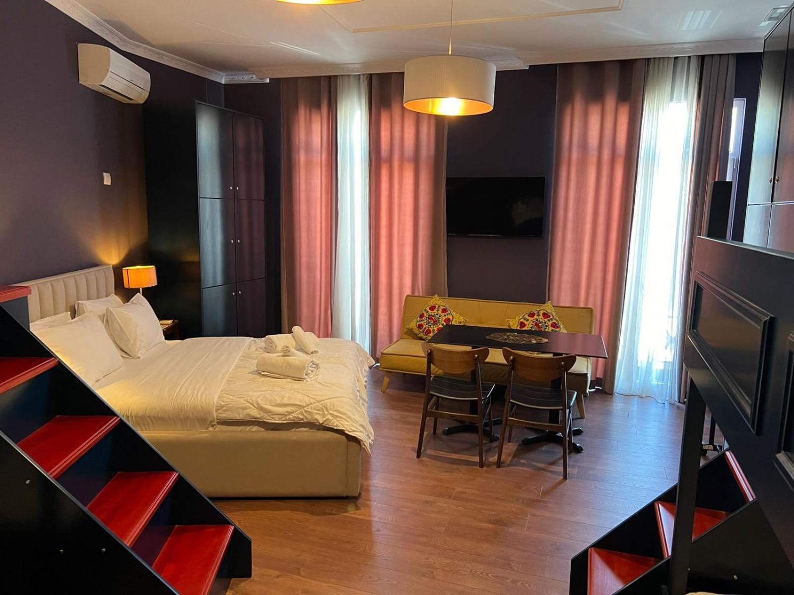 Amo'S Hotel Шкодер Экстерьер фото